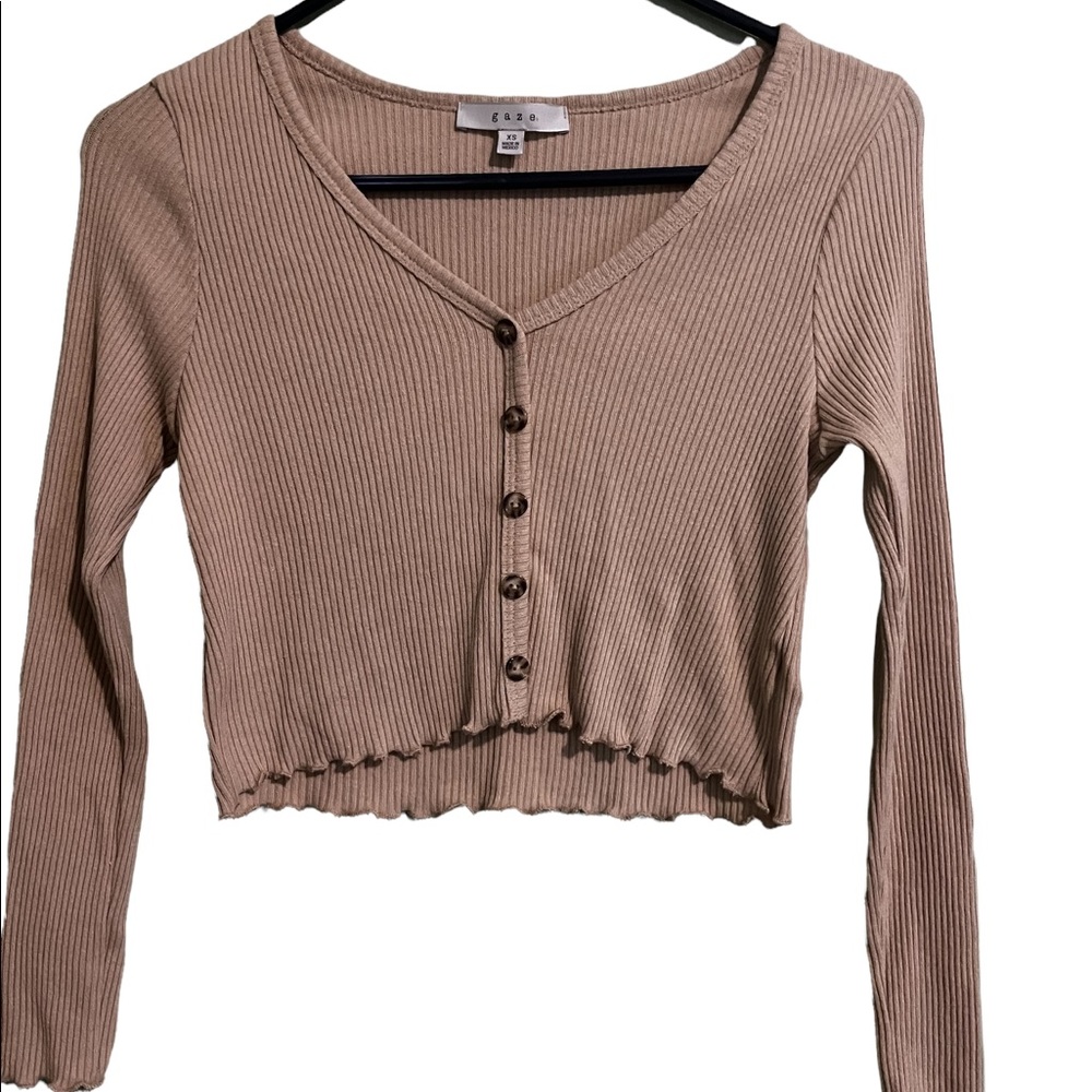 Gaze long sleeve crop top